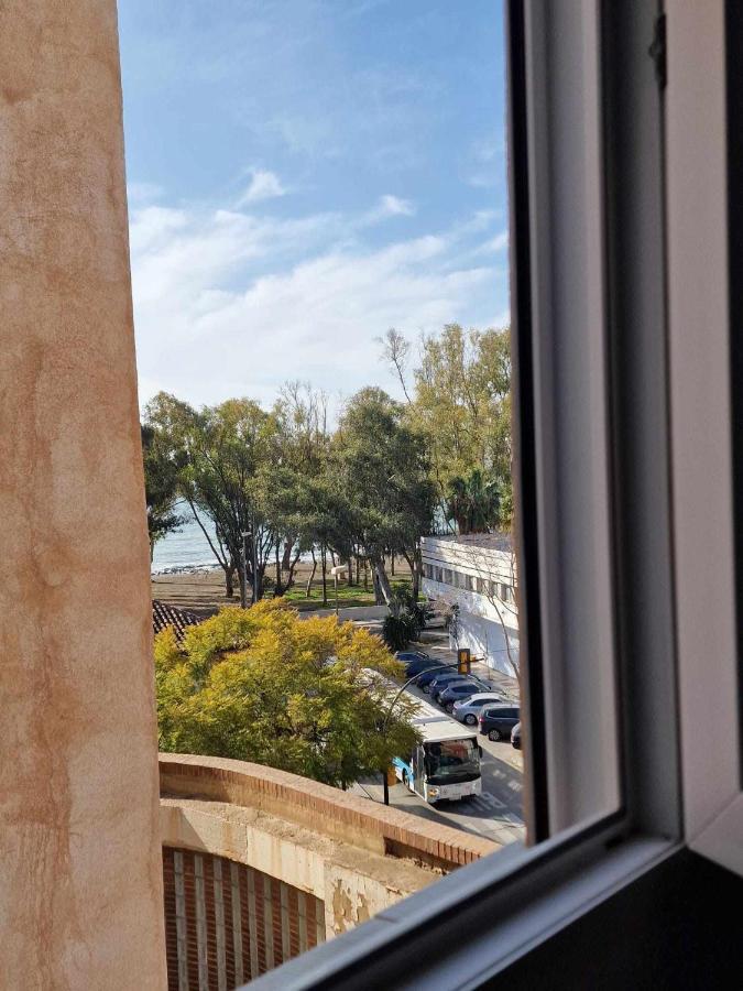 1 Room Atico Pedregalejo Málaga Kültér fotó